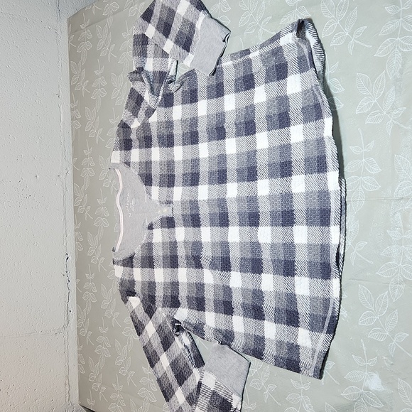 Nautica Long Sleeve Shirt - Picture 1 of 9